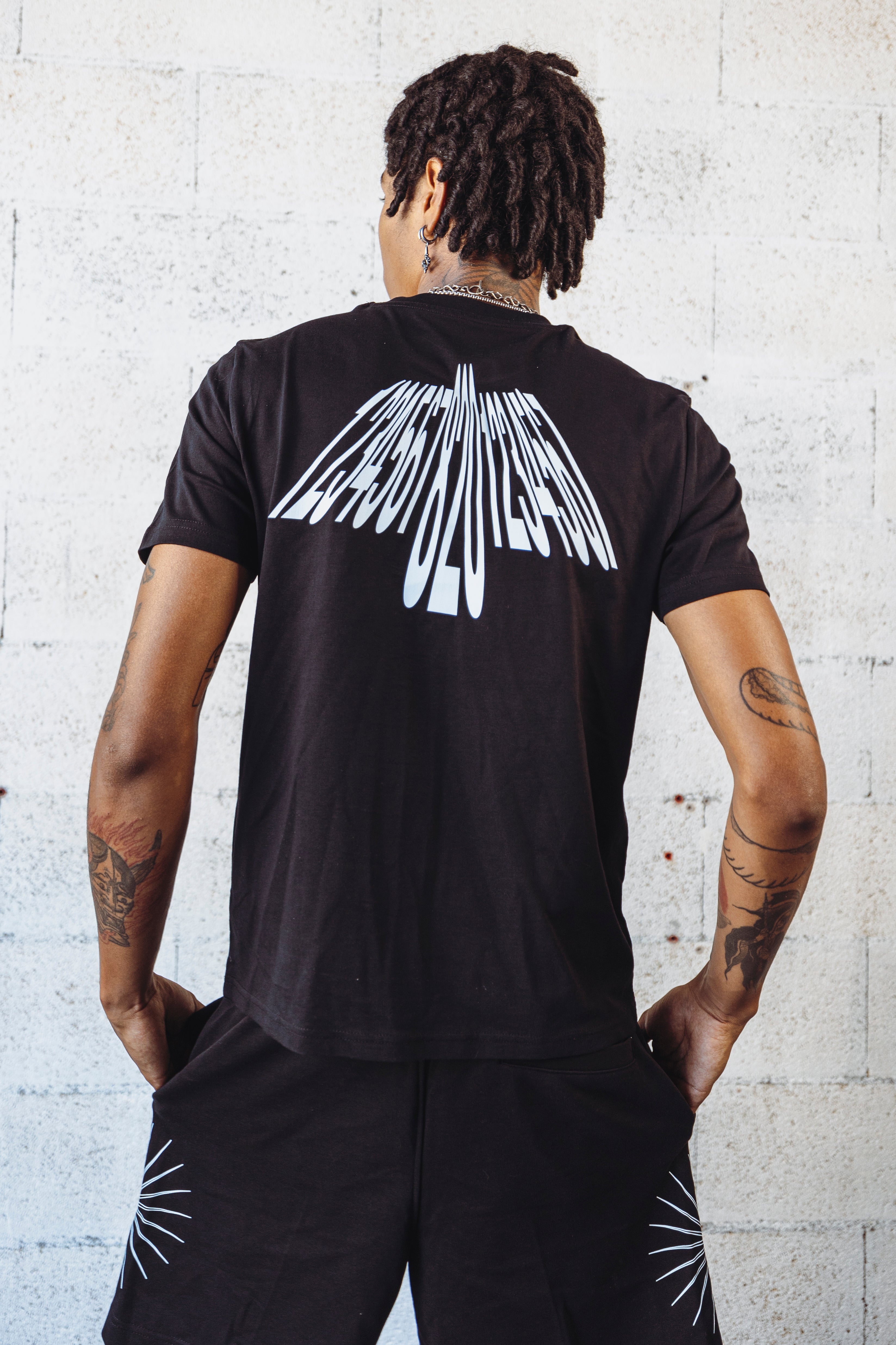 Parabellum "820" Tee